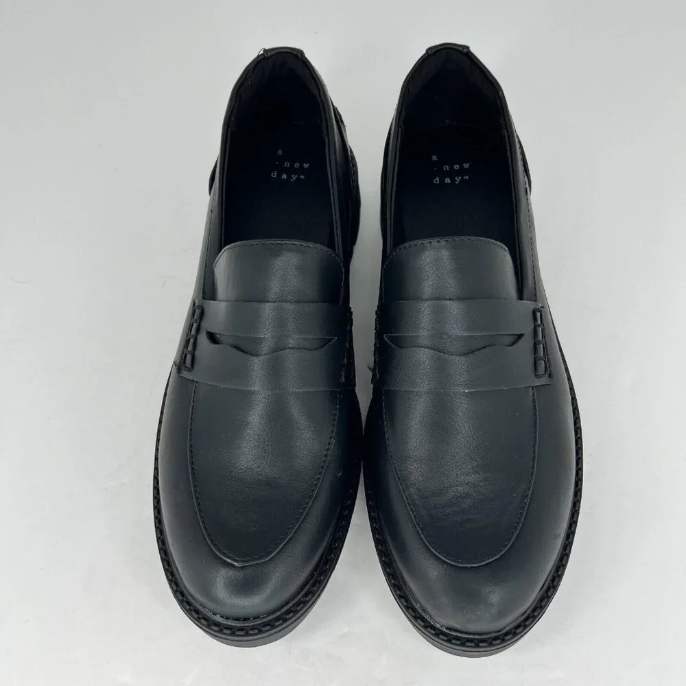 A New Day Womens Penny Black Faux Leather Classic Slip On Block Size 9 Loafers